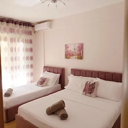 Harmony In The Center Apartmán Tirana
