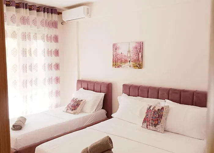 Harmony In The Center * ティラナ